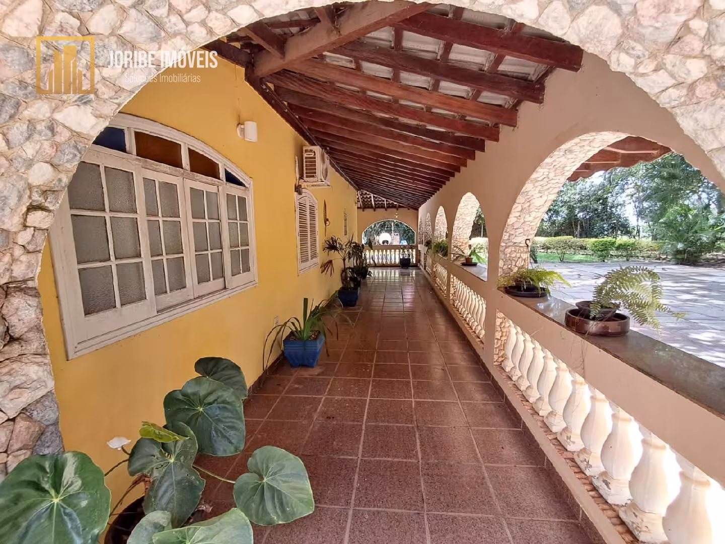 LINDA POUSADA EM BOITUVA USADA POR BALONEIROS, A VENDA OU LOCAÇÃO.