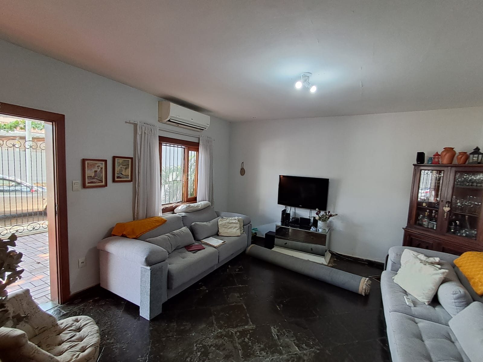 Sala ampla